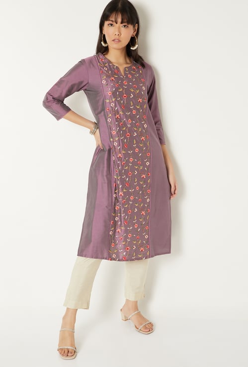 Women Embroidered Straight Kurta