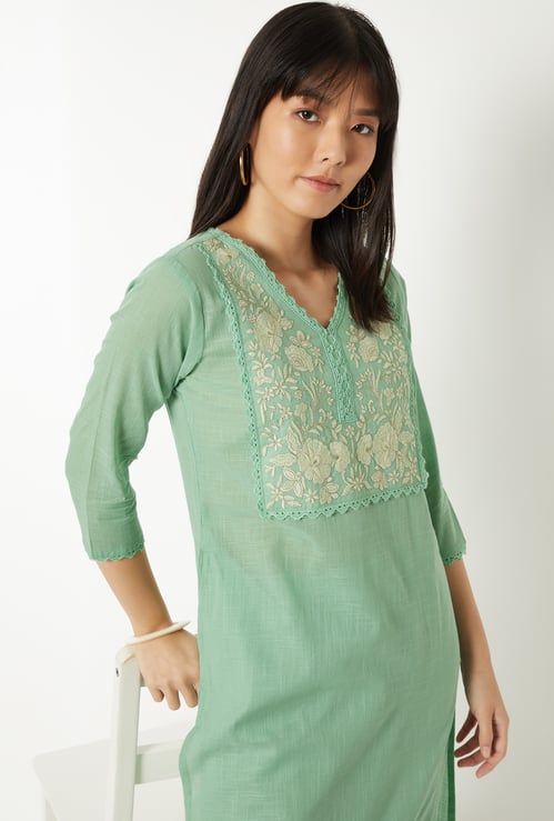 Women Embroidered Straight Kurta Set