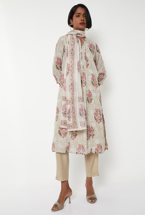 Women Printed Straight Kurta Set