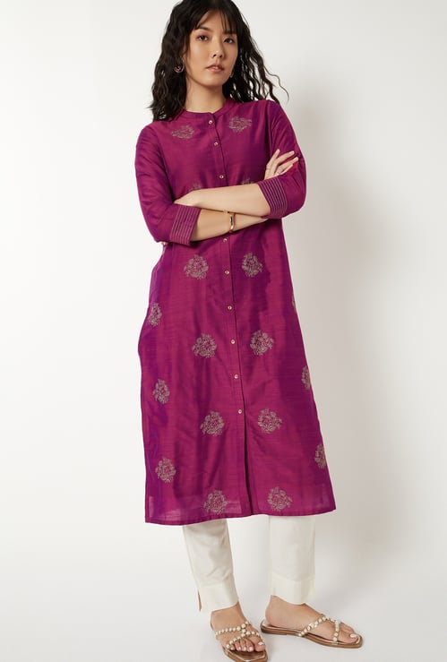 Women Embroidered Straight Kurta