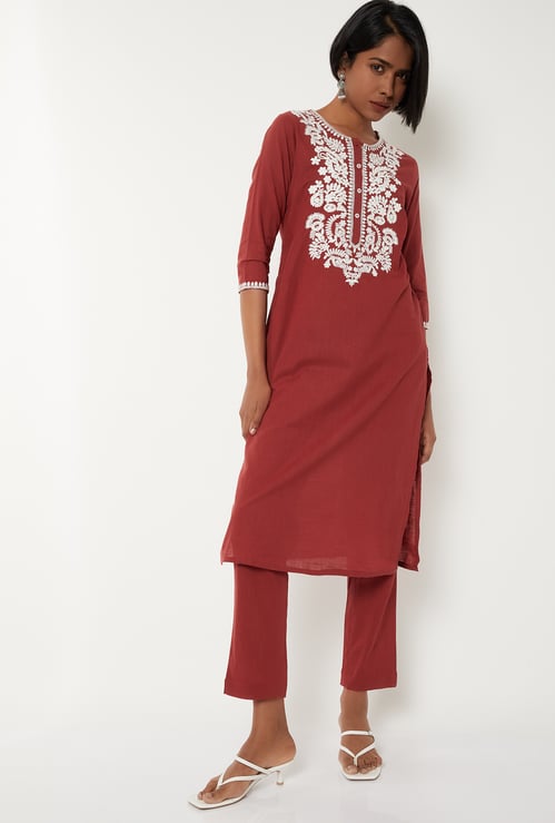 Women Embroidered Straight Kurta Set