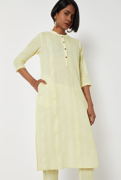 Women Seersucker Straight Kurta Set