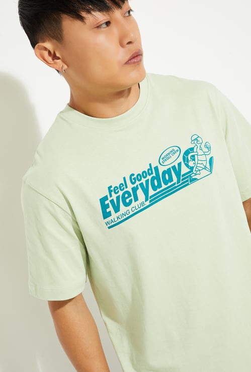 URB_N Men Graphic Printed T-shirt