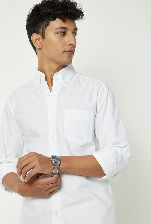 Men Solid Slim Fit Shirt