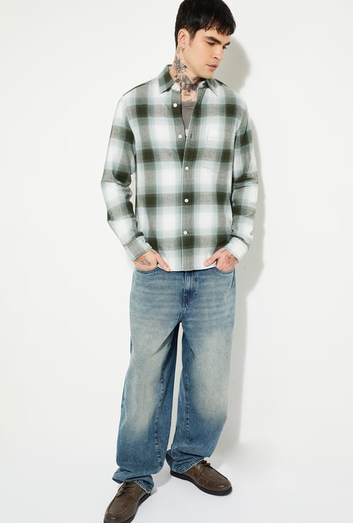 URB_N Men Checked Regular Fit Shirt