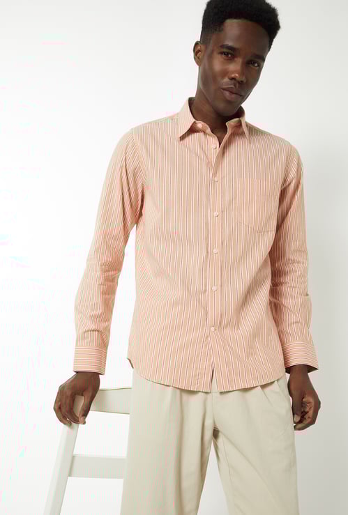 Men Striped Slim Fit Shirt