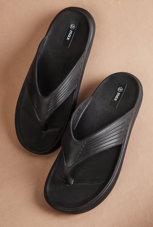 Men Textured Flip Flops