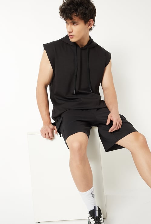 Men Solid Hooded Oversized Sports T-shirt