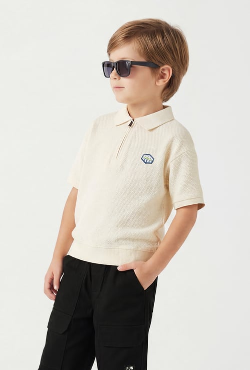 Boys Textured Polo T-shirt