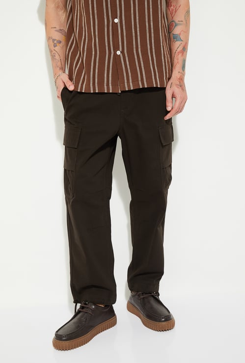 URB_N Men Solid Cargo Trousers
