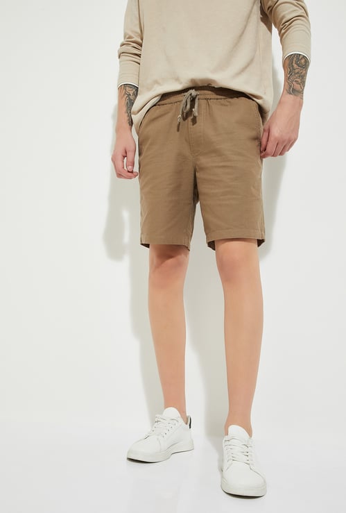 URB_N Men Solid Shorts