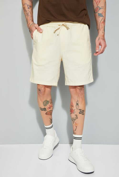 URB_N Men Solid Shorts