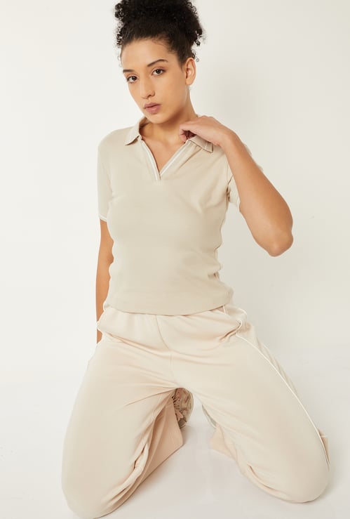 Women Solid Ribbed Polo T-shirt