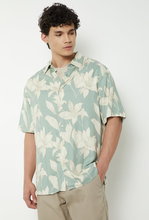Men Floral Printed Regular Fit Shirt
