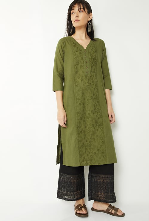 Women Embroidered Straight Kurta