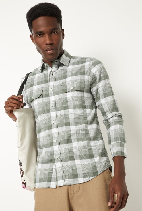 Men Regular Fit Checked Shirt