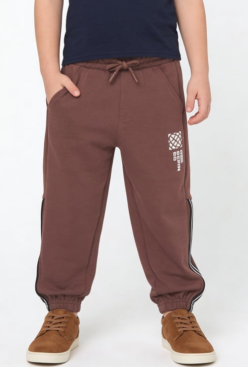 Boys Printed Relaxed Joggers