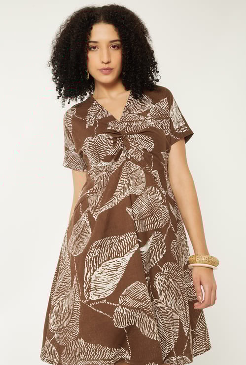 Women Printed Twist Detail Dress