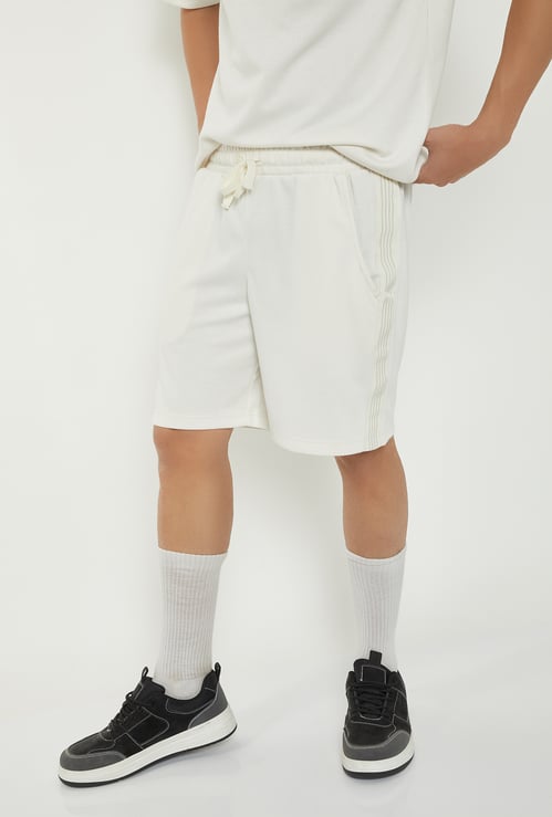 Men Striped Taping Sports Shorts