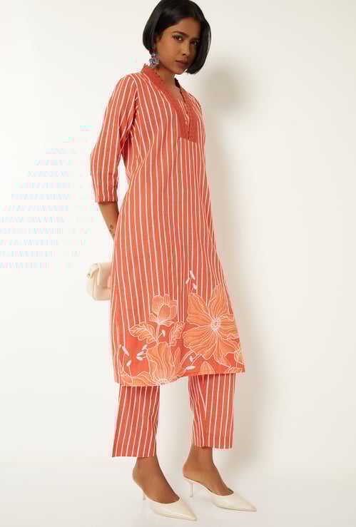 Women Striped Straight Kurta Set