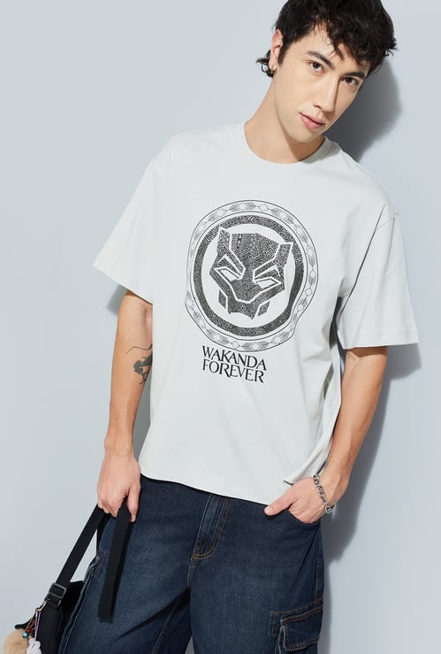 URB_N Men Black Panther Print Oversized T-shirt