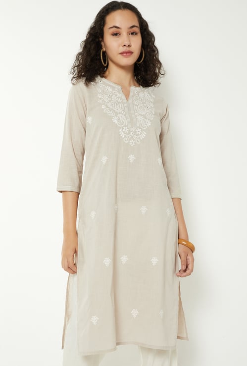 Women Embroidered Straight Kurta