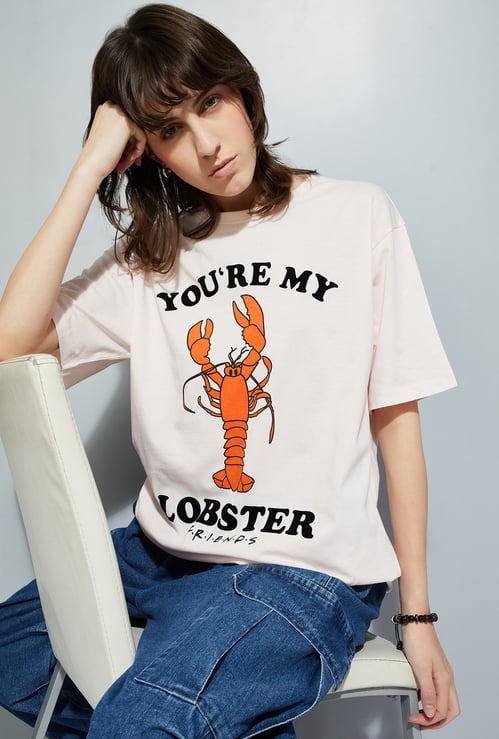 URB_N Women Friends Print Oversized T-shirt