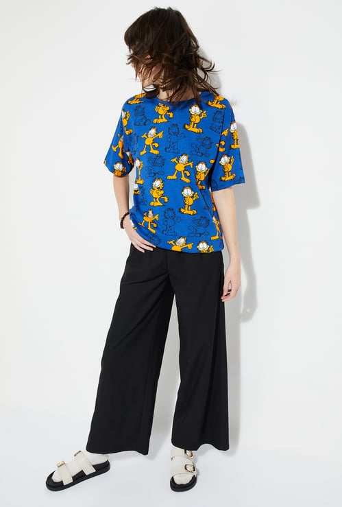 URB_N Women Garfield Print Oversized T-shirt