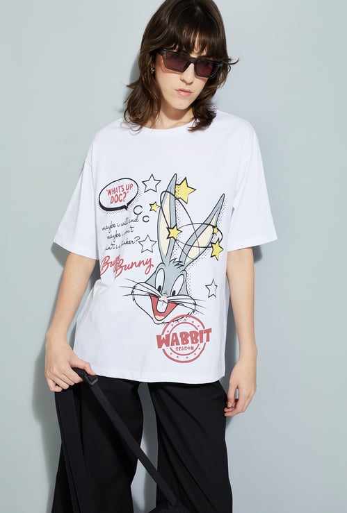 URB_N Women Looney Tunes Print Oversized T-shirt