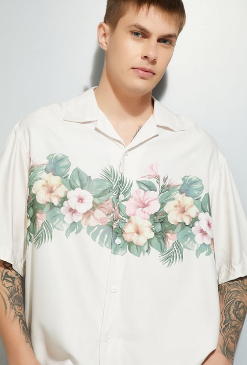 URB_N Men Floral Print Oversized Resort Shirt