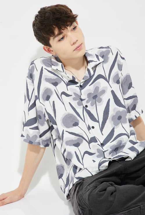 URB_N Men Floral Printed Resort Shirt