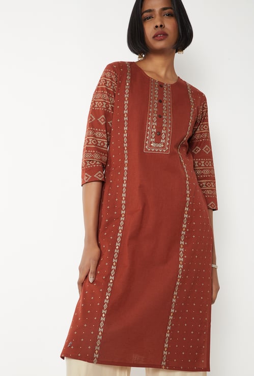 Women Embroidered Straight Kurta