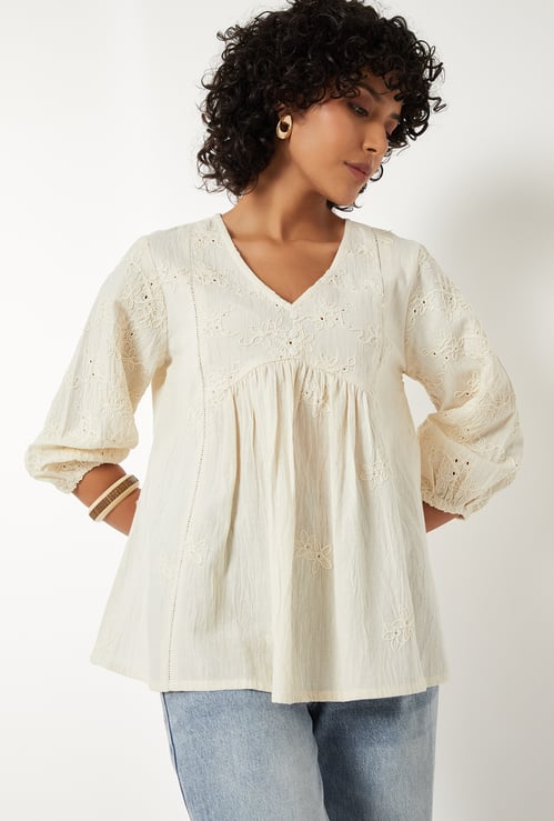 Women Embroidered Tunic
