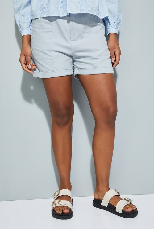 URB_N Women Solid Shorts