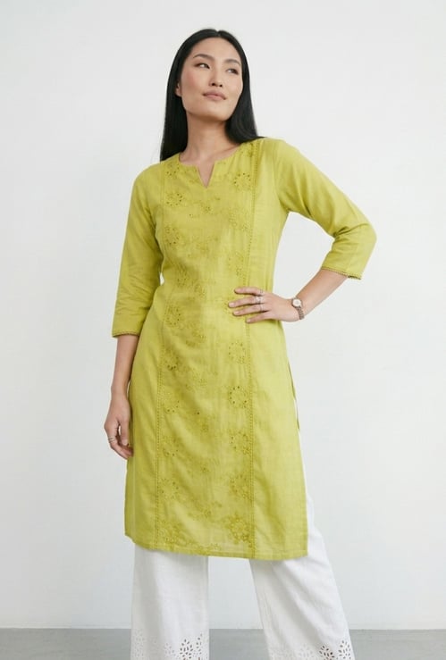 Women Embroidered Straight Kurta