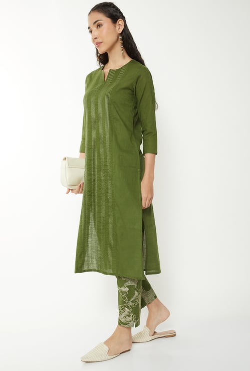 Women Embroidered Straight Kurta Set