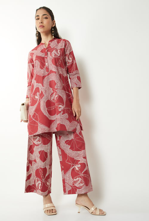 Women Printed Straight Kurta Set