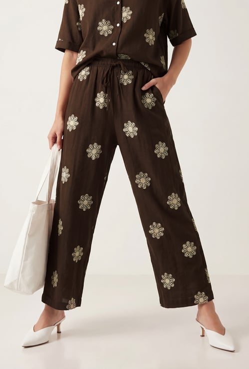 Women Embroidered Trousers