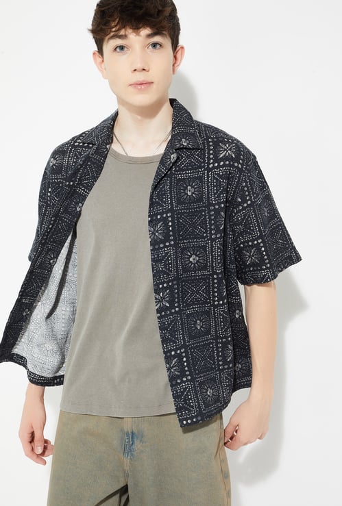 URB_N Men Printed Regular Fit Shirt