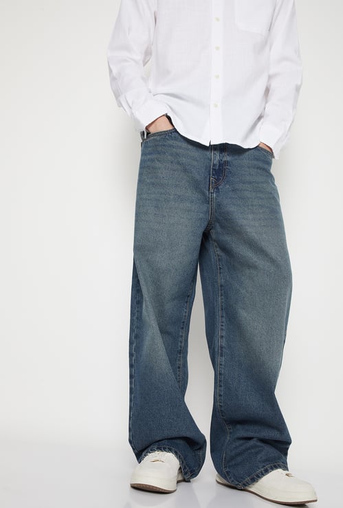 Men Washed Baggy Fit Jeans