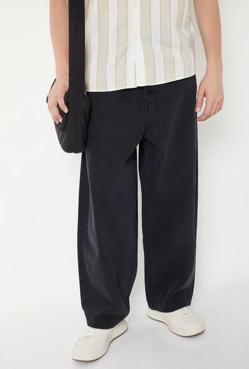Men Washed Skater Fit Jeans