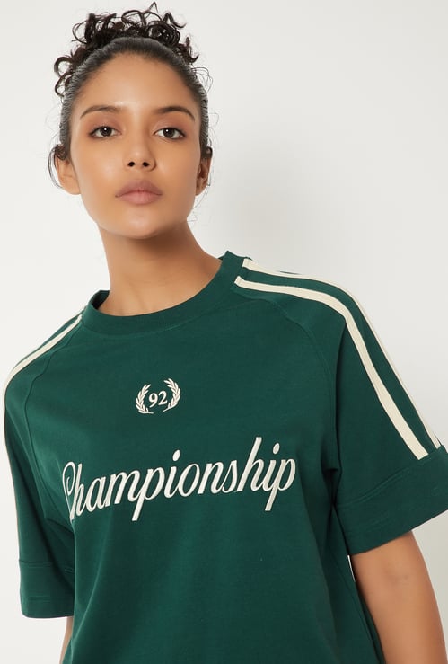 Women Embroidered Boxy T-shirt