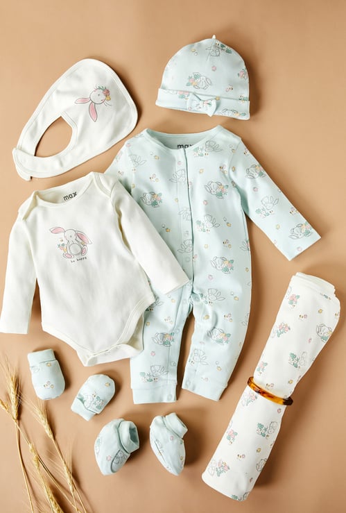 Infant Girls Printed Gift Set- Pack of 7
