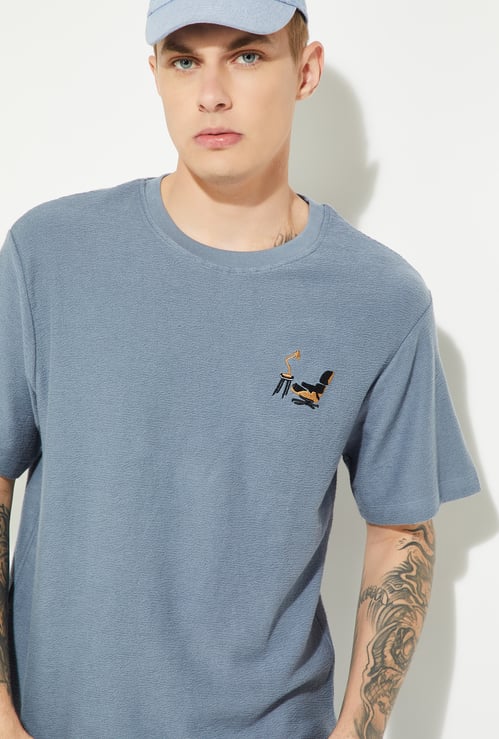 URB_N Men Embroidered T-shirt