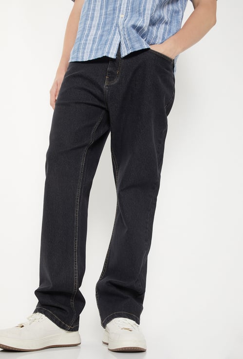 Men Washed Straight Fit Jeans