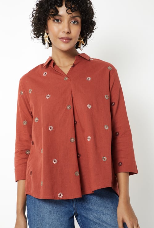 Women Embroidered Tunic