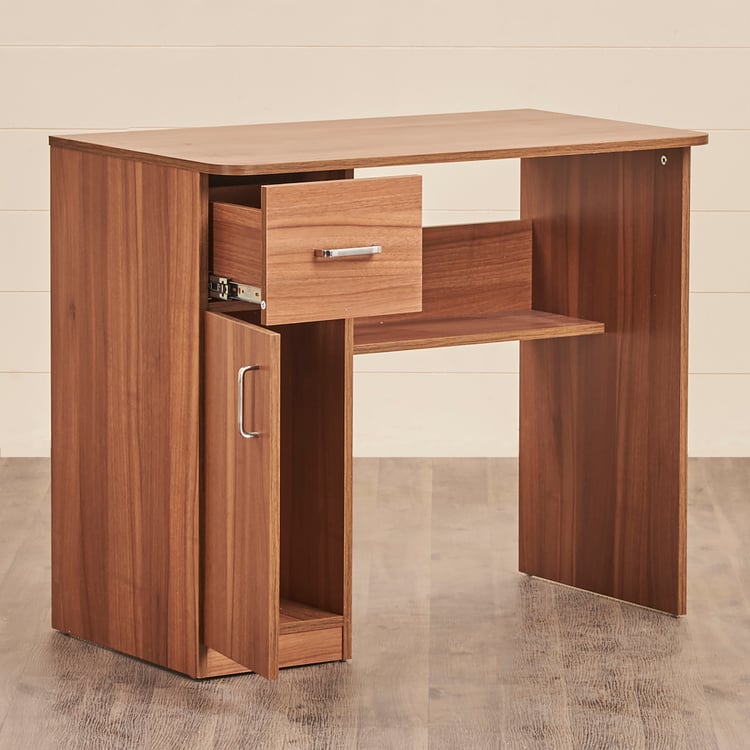 Quadro Nxt Cosco Study Table - Brown