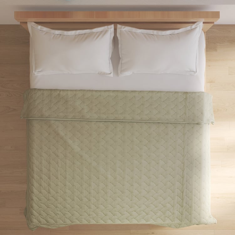 Mystic Gard Mirelle Cotton Embroidered Double Quilt