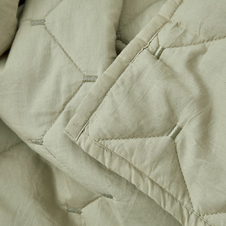 Mystic Gard Mirelle Cotton Embroidered Double Quilt
