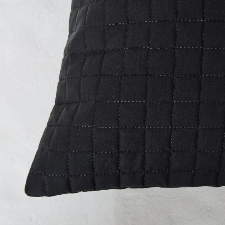 Ecliptic Saga Chess Set of 2 Quilted Pillow Covers - 70x45cm